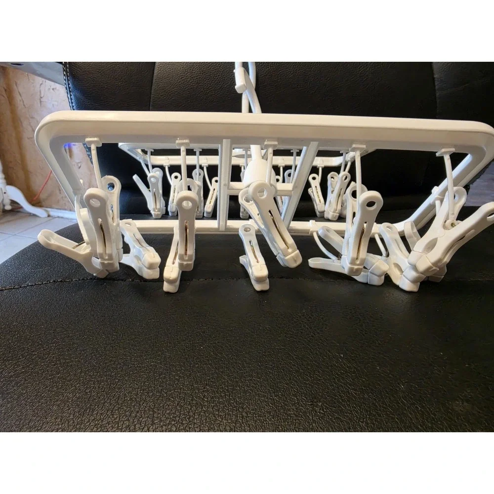 The Unbranded Brand folding hangers